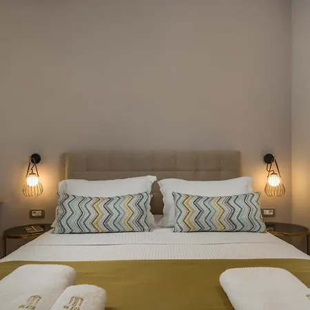 Plaza 1866 Superior Hotel 3*