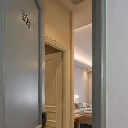 Plaza 1866 Superior Hotel 3*